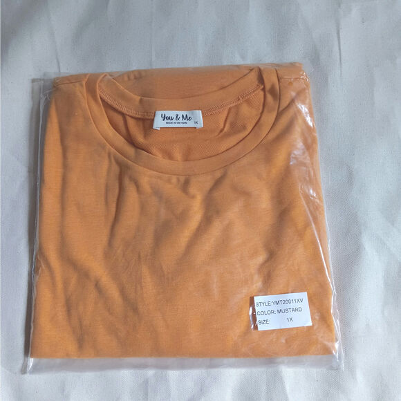 Mustard women's pullover with front pocket - Picture 6 of 6